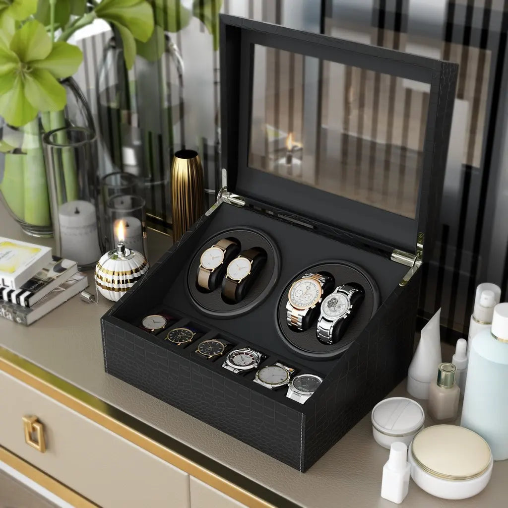 Remontoir Coffret Croco sur une commode